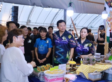 ร่วมพิธีเปิดงาน “ชลบุรีแฟร์” พารามิเตอร์รูปภาพ 3