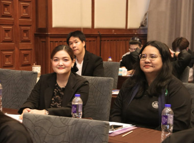 โครงการประชุมเชิงปฏิบัติการเพื่อพัฒนาศักยภาพบุคลากรสำนักงานสหกรณ์จังหวัดชลบุรีและผู้แทนสหกรณ์ด้านกฎหมายเกี่ยวกับการลงทุนและการบริหารความเสี่ยงในการลงทุน ... พารามิเตอร์รูปภาพ 56